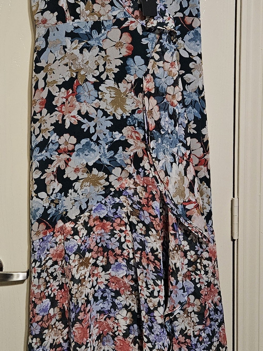 Lulu's Navy Multicolor Floral Wrap Maxi Dress, size Large.